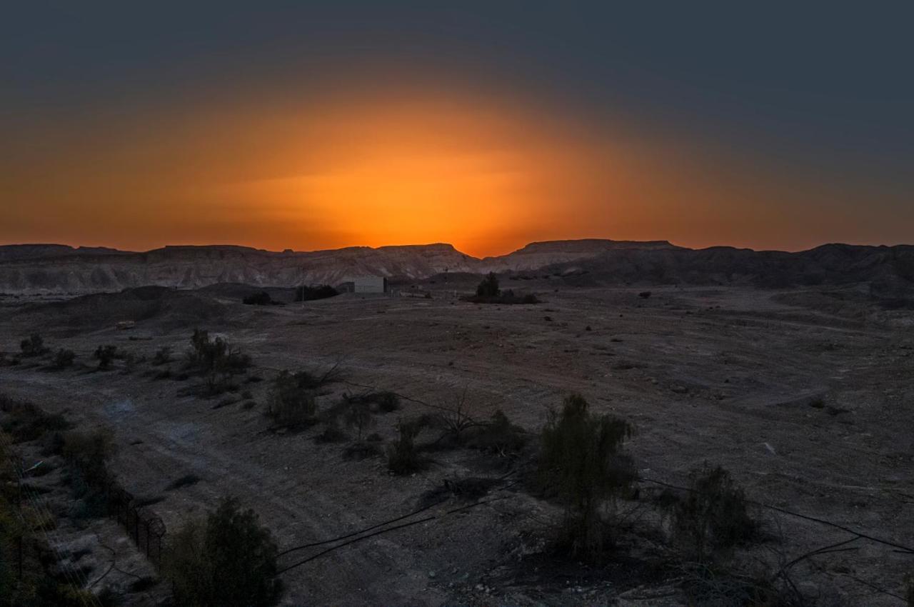 הבית החום בערבה יחידה זוגית Sappir エクステリア 写真